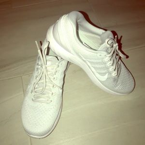 Nike Lunarglide 9 sz 7.5